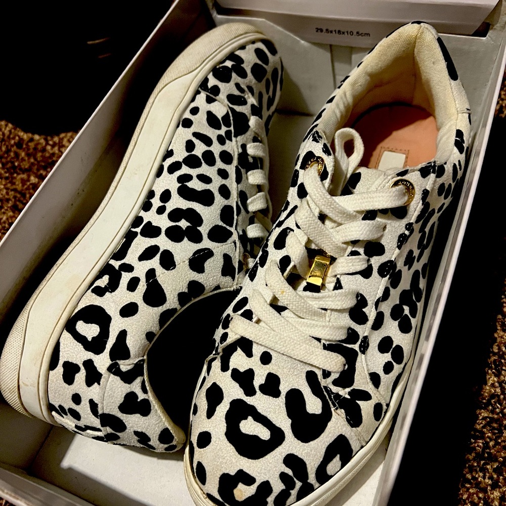 Topshop Cabo Black White Leopard Print Lace Up Low Top Sneakers W 7 1/2